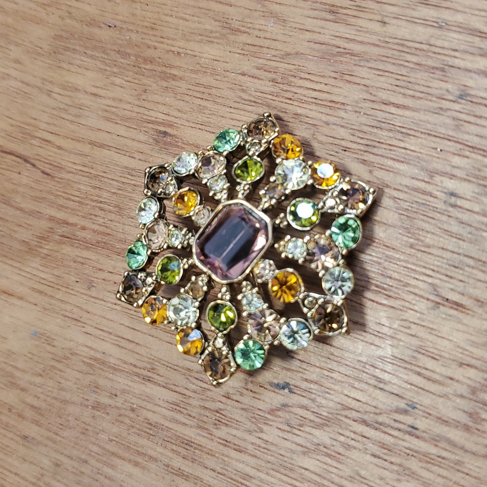 Liz Claiborne Autumn Colors Rhinestone Brooch Pin DX776